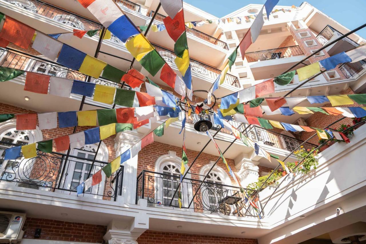 Dom Himalaya Hotel Катманду Экстерьер фото